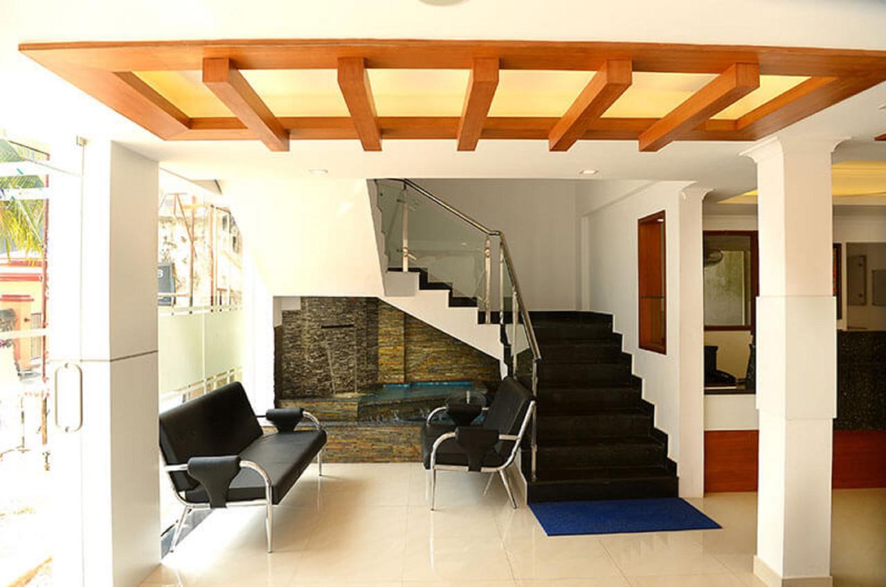 Roopmahal Hotel Thiruvananthapuram Ngoại thất bức ảnh